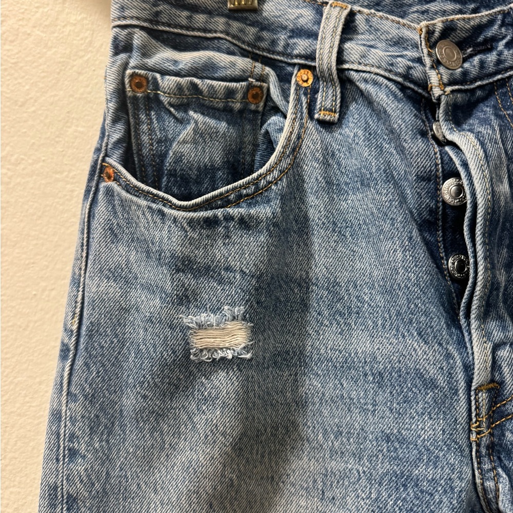 Slim Straight Distressed Light Blue Men's Jeans - Picture 4 of 16